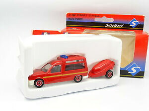 �y���������z�͌^�� ���f���J�[ �\���h�{���{�X���m�[�G�N�X�v���X���g�{���osolido bomberos 143 renault express moto bomba 2142