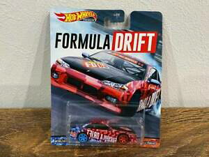 yz͌^ fJ[ zbgzC[htgVrAmint hw hot wheels formula drift nissan silvia s15