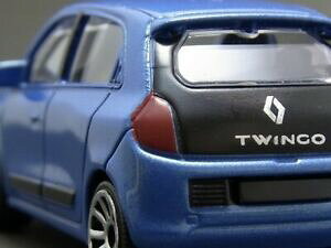 yz͌^ fJ[ Tf[iCgm[gDCS}Wbgmint sunday night renault twingo majorette 3inc