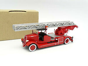 yz͌^ fJ[ vXnVFbg}MXfwCixo press hachette fire brigade 143 magirus delahaye large scale