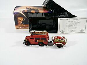 �y���������z�͌^�� ���f���J�[ �}�b�`�t�H�[�h���@���t�@�C�Amatchbox yfe18 ford e83w van fire firemen mint