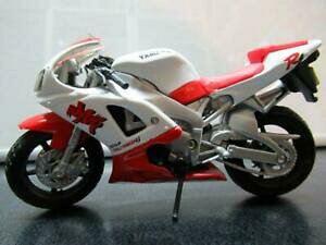 yz͌^ fJ[ wCY}CXg}nXP[haze maisto yamaha yzf r1 118 scale