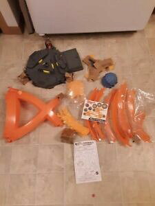 yz͌^ fJ[ zbgzC[[XEFC{bNXhot wheels 2001 fireball raceway , no box