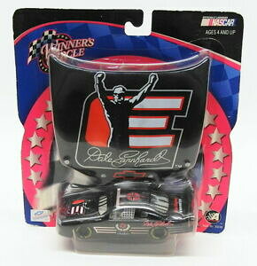 yz͌^ fJ[ T[NXP[V{[eJf[A[n[gwinners circle 143 scale 18588 chevrolet monte carlo 2002 dale earnhardt nascar