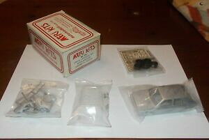 �y���������z�͌^�� ���f���J�[ ���f���L�b�g�����L�b�g�����`�A�C���e�O�����A�X�g���}�[���{���T������model kit car meri kits lancia integral 16v astramarlboro sanremo 90 143