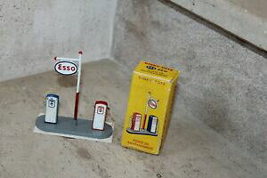 【送料無料】模型車 モデルカー ディンキーインボックスdinky toys 592 refueling station 49d in box