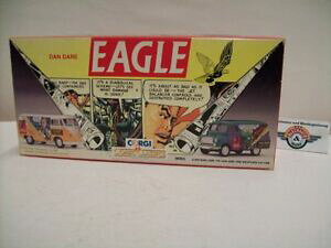 yz͌^ fJ[ _fAC[OxbhtH[h@R[M[gCYu^dan dare eagle with vw t1 and bedford van, 1991, corgi toys gt britan 143