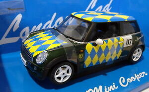 yz͌^ fJ[ XP[tHbNX~jN[p[tHNXghbhjadi 118 scalefox1 mini cooper foxton london lad green 07
