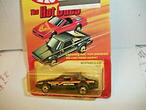 �y���������z�͌^�� ���f���J�[ �z�b�g�z�C�[���t�H�[�h�}�X�^���O�z�b�g�����Y�u���b�N�p�b�P�[�W