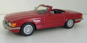 yz͌^ fJ[ XP[zCg^ZfXbhcentury 143 scale white metal 2702 mercedes 500 sl 1975 red
