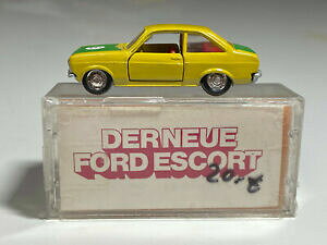 �y���������z�͌^�� ���f���J�[ �V���[�R���f���t�H�[�h�G�X�R�[�g�C�G���[�O���[���X�^�[�gschuco model 166 ford escort in yellowgreen opunrecorded start number 5