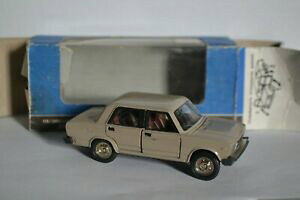 yz͌^ fJ[ ~j`A_miniature lada ba32015 made in ussr in 143p931