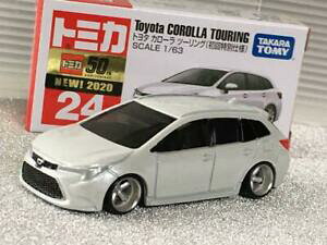 yz͌^ fJ[ ~jJ[g~Jg^J[gXtH[minicar 164 tomica toyota corolla transform