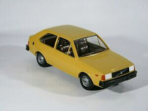 �y���������z�͌^�� ���f���J�[ �t�B�������h�{���{�V���^�[���x���N�v���X�`�b�N���Astahlberg from finland volvo 343 dl plastic 120 rare