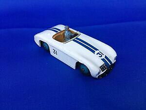 yz͌^ fJ[ fBL[gCYJjK[h[T[[VOJ[dinky toys 133 cunningham c5r road racer racing car