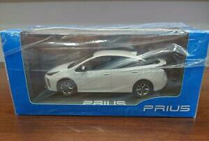 �y���������z�͌^�� ���f���J�[ �g���^�v���E�X�X�P�[�����f��toyota prius 130 scale model theory