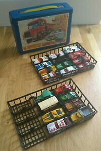 �y���������z�͌^�� ���f���J�[ ���B���e�[�W�L�����[�P�[�X�}�b�`�{�b�N�Xvintage toy cars and carry case matchbox