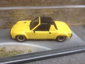 【送料無料】模型車 モデルカー スポーツカー ポルシェボックスキットモデルカーporsche 9146 gr2 yellow in bbr box 143 handbuilt kit berlinetta modelcars