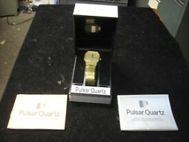 【送料無料】vintage pulsar quartz analog watch w case amp; manual