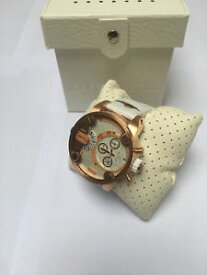 【送料無料】dlesel dz7271 little daddy gold white leather dualzone chronograph watch