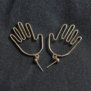 �y���������z�s�A�X�@�f�t�B���K�[�p�[���C���[�W�h���b�v�s�A�X�@as de66095 e097 metall legierung palm hohle finger tropfen ohrringe zink abbild