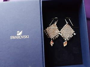 yzsAX@IWiXtXL[sAX@lbNXswarovski original ohringe neu earrings fit taina np 119