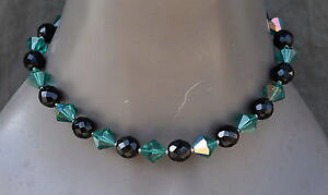 �y���������z�l�b�N���X�@�r���e�[�W�W�F�b�g�u���b�N�{�w�~�A�N���X�^���l�b�N�R���A�[vintage collier en perles de jais et cristal de bohme vert ras de cou