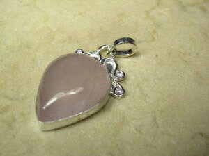 yzlbNX@NH[csN}Egpendentif quartz rose monture metal argente