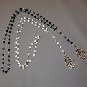 【送料無料】ネックレス ハンドクランプバッチlot de 2 chapelet sautoir collier main de fatma kamsa 65cm noir blanc neuf