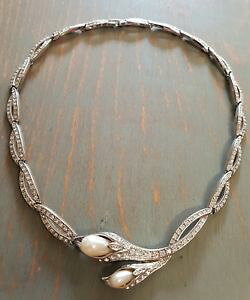 �y���������z�l�b�N���X�@�r���e�[�W�N�����v�l�b�Ncollier vintage ras de cou metal argente strass et perle refv931