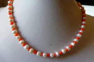 �y���������z�l�b�N���X�@�N���b�vcollier de perles de culture et corail