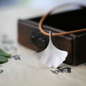 yzlbNX@NbvV[gX^[OVo[}bVtVvcollier court pendantif feuille gingko argent sterling massif 925 simple cy9