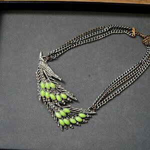 �y���������z�l�b�N���X�@�N�����vcollier, ras de cou, plastron