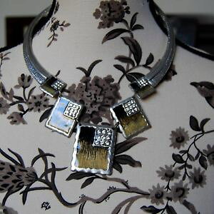 �y���������z�l�b�N���X�@�N�����vcollier plastron
