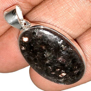 �y���������z�l�b�N���X�@�}�E���gpendentif nuummite vritable monture argent 925 rare ref 4964