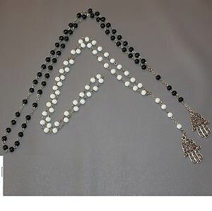 【送料無料】ネックレス ハンドクランプバッチlot de 2 chapelets sautoir collier main de fatma kamsa 70 cm noir blanc neuf
