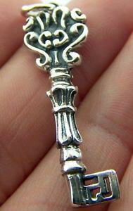 �y���������z�l�b�N���X�@�S�V�b�N�X�^�[�����O�V���o�[�y���_���g�L�[gothique orn argent sterling cl pendentif meda