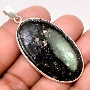 �y���������z�l�b�N���X�@�}�E���gpendentif nuummite vritable monture argent 925 rare ref 9503