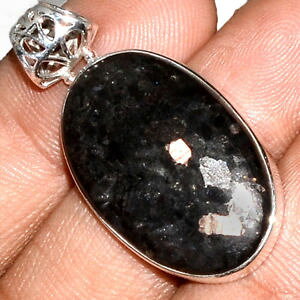 �y���������z�l�b�N���X�@�}�E���gpendentif nuummite vritable monture argent 925 rare ref 7414