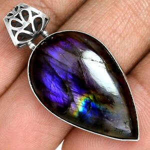 �y���������z�l�b�N���X�@�y���_���g�P�[�X�}�E���gpendentif protection labradorite violet trs rare monture argent 925 ref 7172
