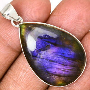�y���������z�l�b�N���X�@�y���_���g�P�[�X�}�E���gpendentif protection labradorite violet trs rare monture argent 925 ref 6472