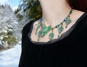 �y���������z�l�b�N���X�@�I�I�J�~�N���b�v�~���g�O���[���G���t�V�[�gcollier loup vert menthe chrysocolle elfe fort sorcire paen feuille cernunnos