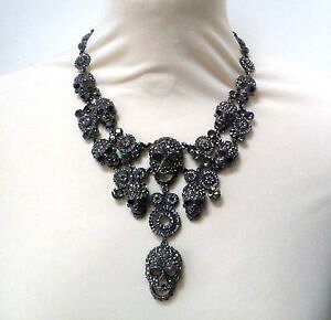 �y���������z�l�b�N���X�@�o�g���[�E�B���\���N���X�^���N���b�vbutler et wilson tain cristal 10 tte de mort collier neuf