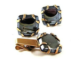yzYANZT?@S[hg[w}^CgJtX{^}b`O^CNXvgold tone amp; hematite cufflinks amp; matching tie clasp pat pend 111716
