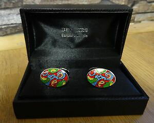 yzYANZT?@yCY[v[e[V{bNXfUCo[JtNXmulti coloured enamellled paisley design oval bar cufflinks in presentation box