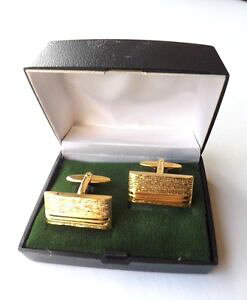 yzYANZT?@Be[WJtX{^S[h{bNXvintage 1960s 1970s cufflinks gold tone textured decorative in box