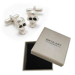 �y���������z�����Y�A�N�Z�T��?�@�����Y�V���o�[�X�J���n���E�B���X�P���g���J�t�X�{�^���I�j�L�X�A�[�g�{�b�N�X�I��mens silver skull halloween skeleton cufflinks amp; gift box by onyx art