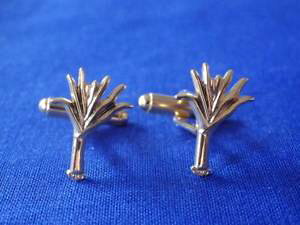 �y���������z�����Y�A�N�Z�T��?�@�E�F�[���Y�K�[�h�J�t�����N�Xwelsh guards cuff links