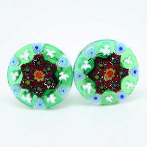 yzYANZT?@mKXJtNXgreen, red and white circular patterned murano glass cufflinks with millefiori