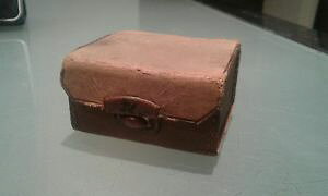 yzYANZT?@AeB[NJtX{^Xeb`P[Xantique cufflinks studd box leather over stitched case very old